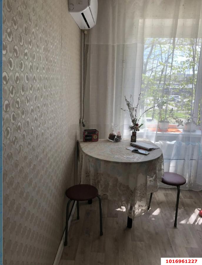 Фото №4: Комната 17 м² - Краснодар, Карасунский внутригородской округ, мкр. Хлопчато-бумажный Комбинат, ул. Уральская, 81/2