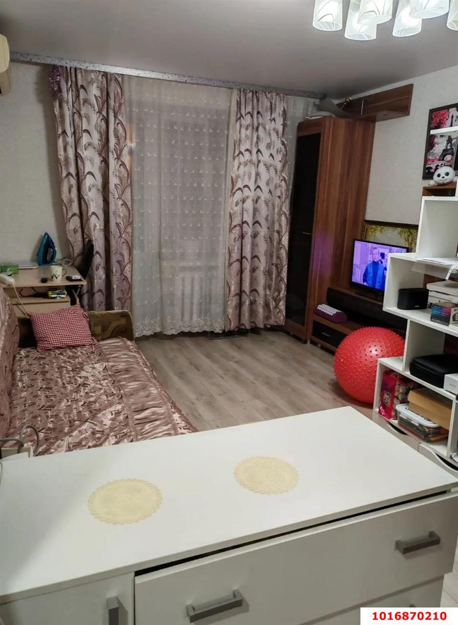 Фото №1: 1-комнатная квартира 29 м² - Краснодар, Карасунский внутригородской округ, Центральный внутригородской округ, мкр. Черёмушки, ул. Селезнёва, 80