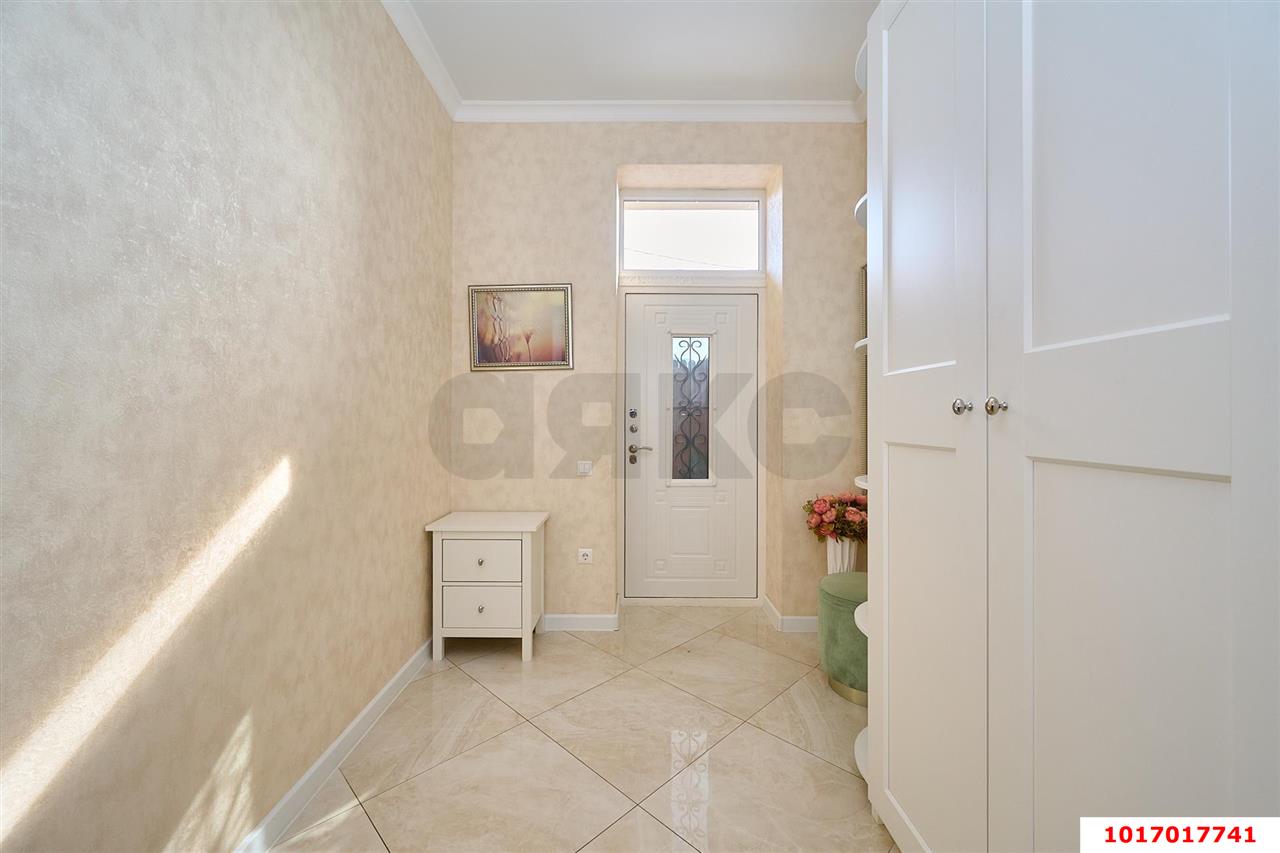 Фото №15: Дом 231 м² + 3.67 сот. - Краснодар, Центральный внутригородской округ, мкр. Черёмушки, ул. Димитрова, 4