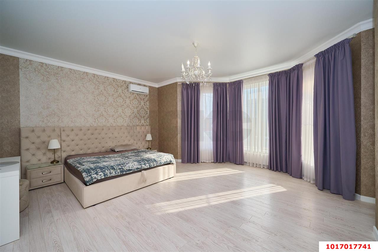 Фото №13: Дом 231 м² + 3.67 сот. - Краснодар, Центральный внутригородской округ, мкр. Черёмушки, ул. Димитрова, 4