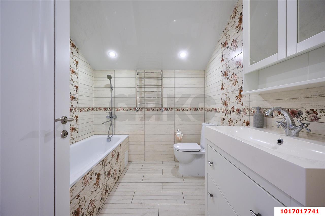 Фото №18: Дом 231 м² + 3.67 сот. - Краснодар, Центральный внутригородской округ, мкр. Черёмушки, ул. Димитрова, 4