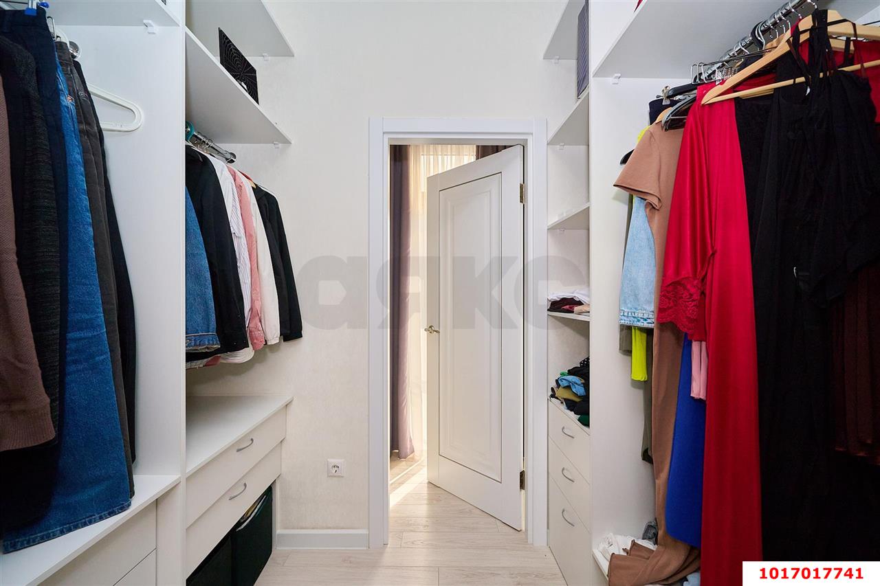 Фото №20: Дом 231 м² + 3.67 сот. - Краснодар, Центральный внутригородской округ, мкр. Черёмушки, ул. Димитрова, 4