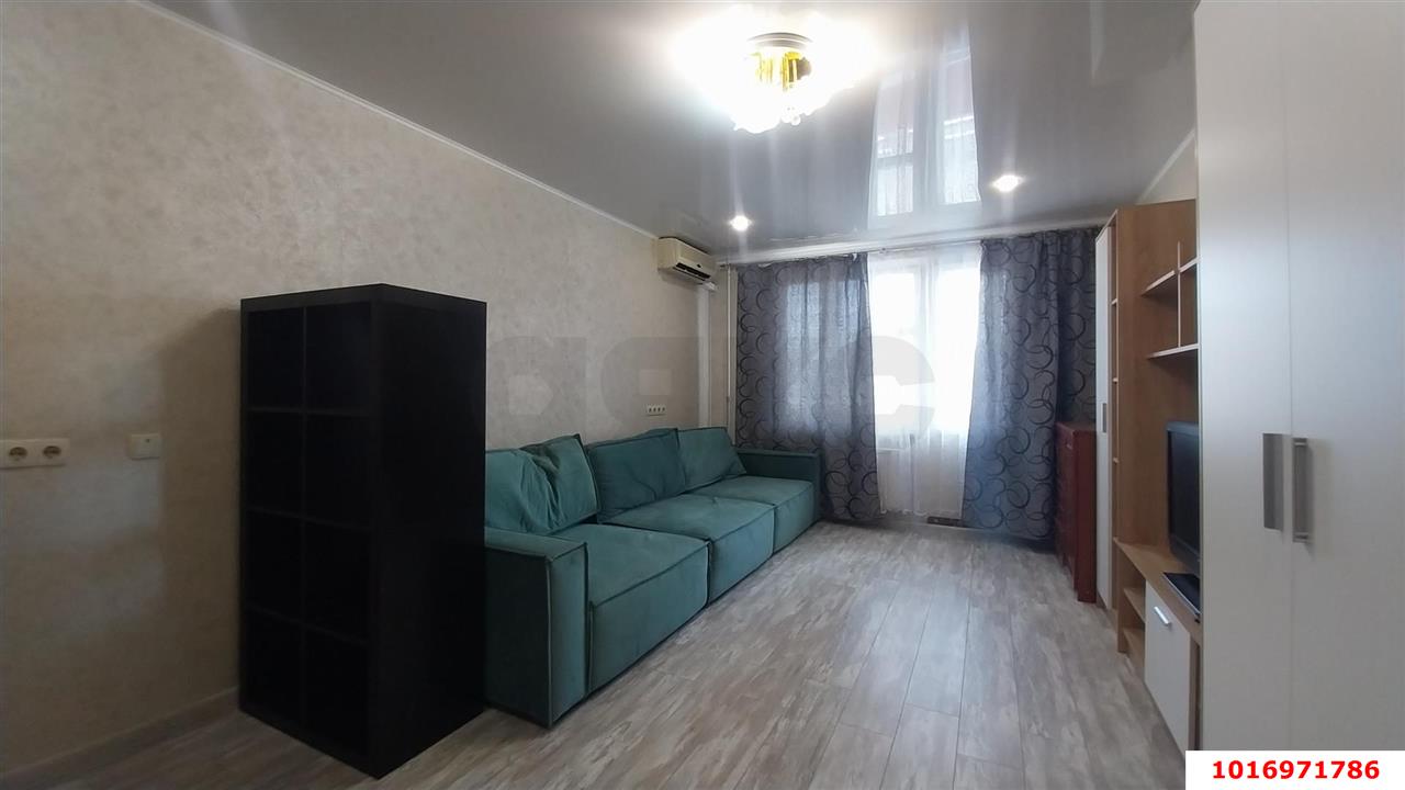 Фото №2: 1-комнатная квартира 33 м² - Краснодар, Западный внутригородской округ, мкр. Юбилейный, ул. 70-летия Октября, 20/2
