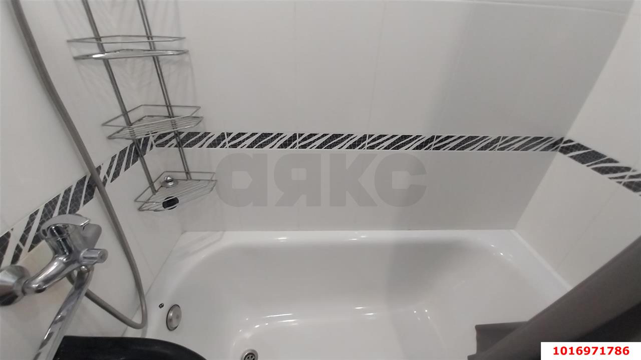 Фото №8: 1-комнатная квартира 33 м² - Краснодар, Западный внутригородской округ, мкр. Юбилейный, ул. 70-летия Октября, 20/2