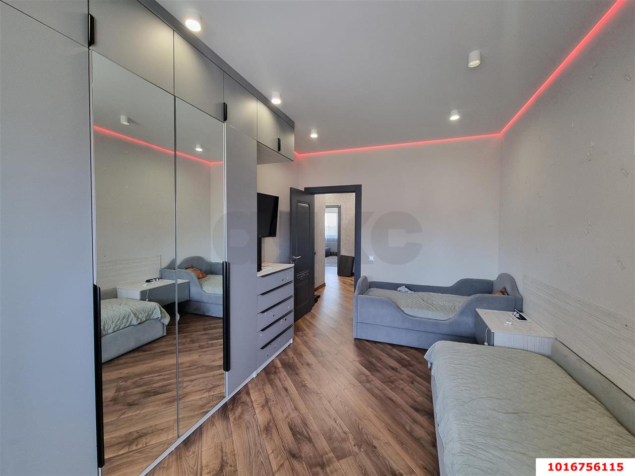 Фото №4: 3-комнатная квартира 81 м² - Краснодар, Прикубанский внутригородской округ, Фестивальный, мкр. Солнечный, ул. имени Симиренко, 71к1