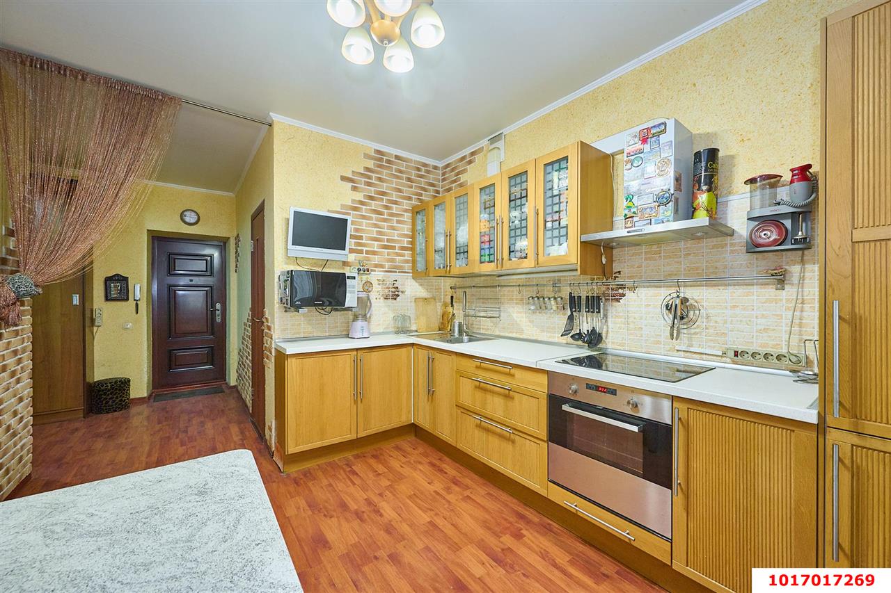 Фото №3: 2-комнатная квартира <span class="whitespace-nowrap">54 м²</span>, <span class="whitespace-nowrap">2/5 эт.</span> - Краснодар, Прикубанский внутригородской округ, мкр. Музыкальный, ул. Суздальская, 14