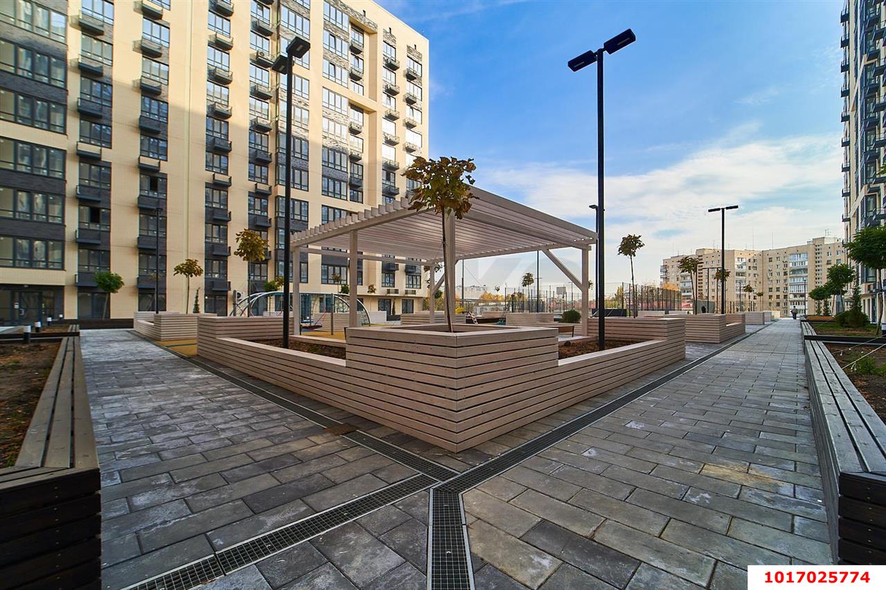 Фото №3: 1-комнатная квартира 51 м² - Краснодар, Центральный внутригородской округ, Центральный, жилой комплекс Арбат, мкр. Западный внутригородской округ, ул. имени П.М. Гаврилова, 88