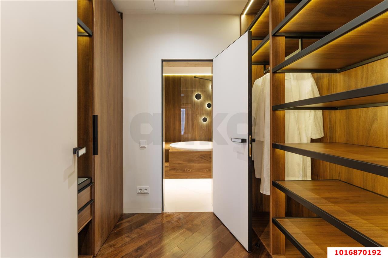 Фото №10: 5+-комнатная квартира 190 м² - Сочи, Центральный, мкр. жилой комплекс Красная Площадь, ул. Войкова, 21