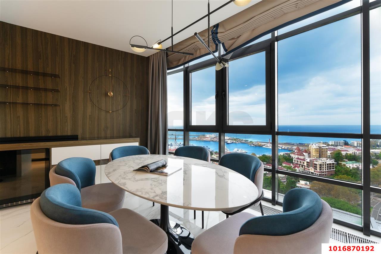 Фото №2: 5+-комнатная квартира 190 м² - Сочи, Центральный, мкр. жилой комплекс Красная Площадь, ул. Войкова, 21