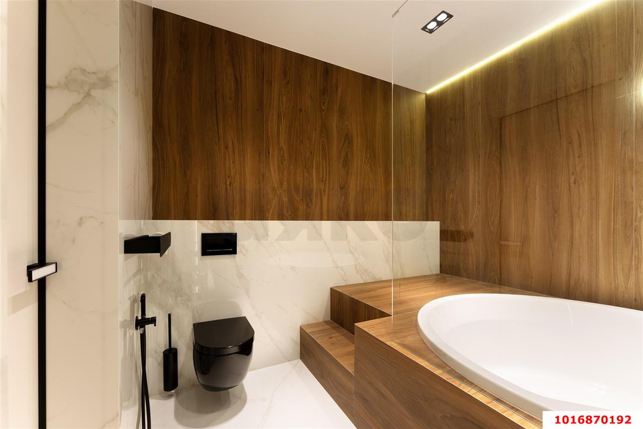 Фото №8: 5+-комнатная квартира 190 м² - Сочи, Центральный, мкр. жилой комплекс Красная Площадь, ул. Войкова, 21