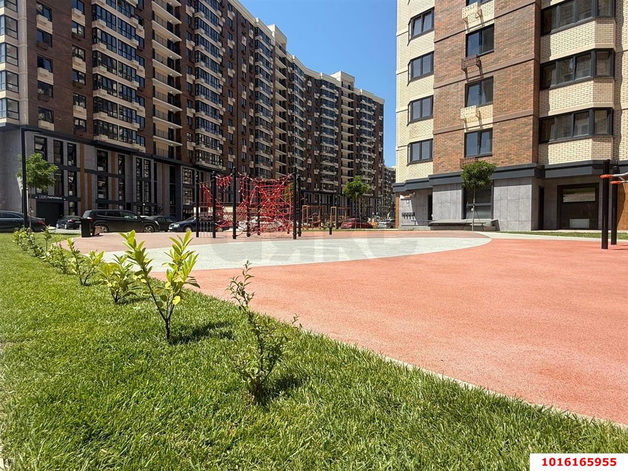 Фото №3: Отдельное здание 340 м² - Краснодар, ЖК Лучший, Прикубанский внутригородской округ, Завод Радиоизмерительных Приборов, имени Петра Метальникова, мкр. жилой комплекс Лучший, ул. Ростовское шоссе, 30/6