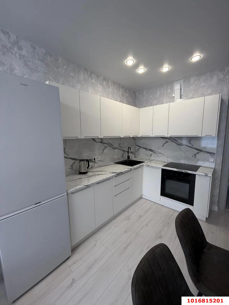 Фото №3: 3-комнатная квартира 81 м² - Краснодар, Прикубанский внутригородской округ, мкр. жилой комплекс Самолёт-6, ул. Ивана Беличенко, 88к1