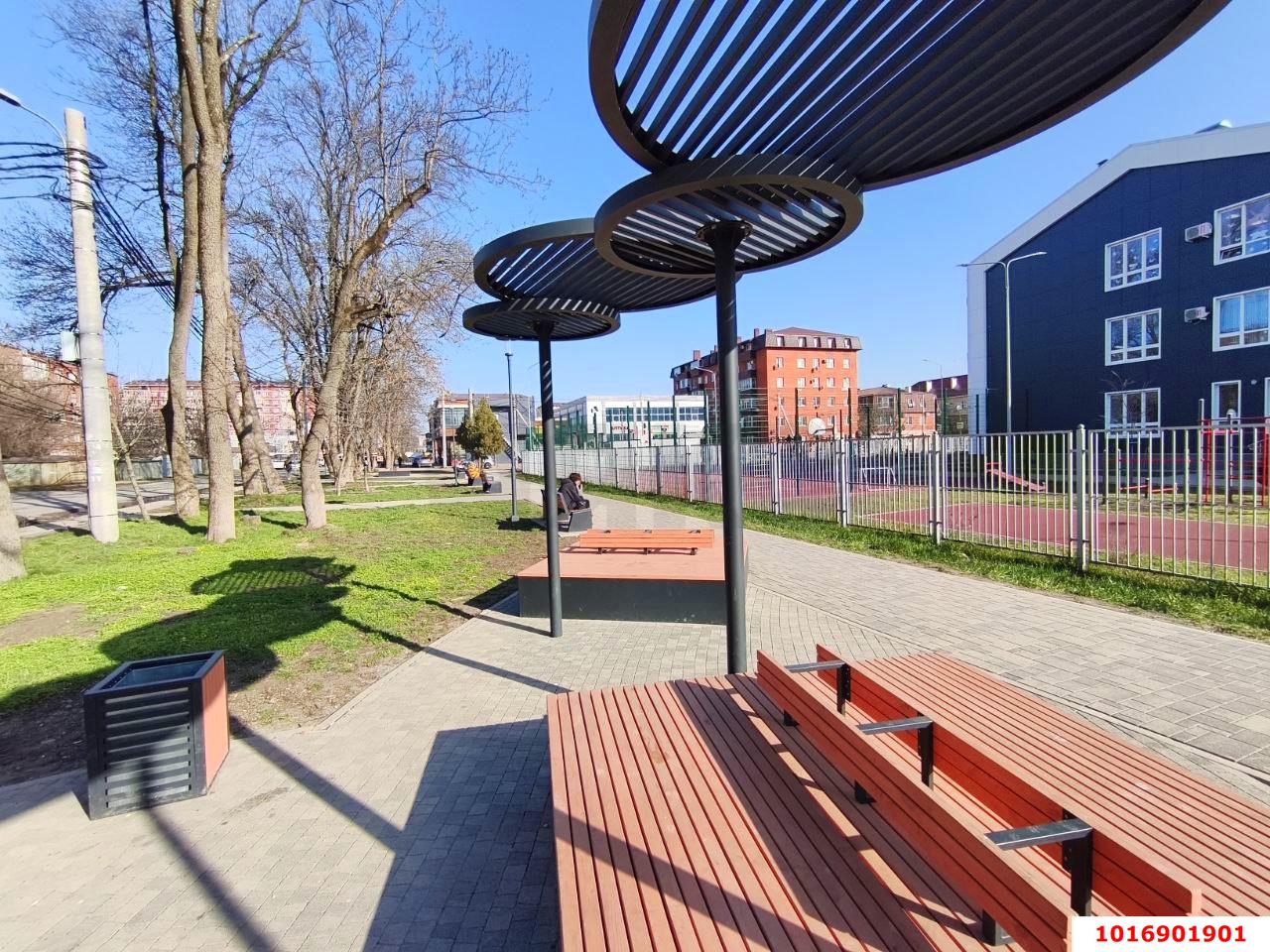 Фото №1: Студия 78 м² - Российский, мкр. Прикубанский внутригородской округ, ул. 2-я Тверская, 18