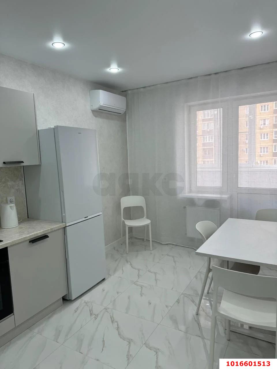 Фото №2: 1-комнатная квартира 37 м² - Краснодар, Прикубанский внутригородской округ, имени Петра Метальникова, Завод Радиоизмерительных Приборов, мкр. жилой комплекс Лучший, ул. Петра Метальникова, 36