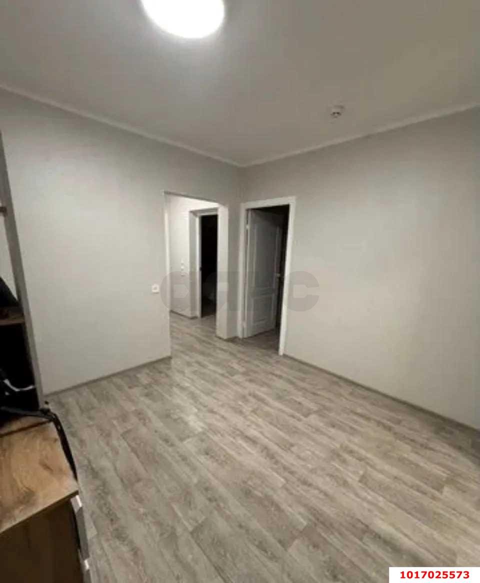 Фото №8: 3-комнатная квартира 73 м² - Краснодар, Прикубанский внутригородской округ, мкр. Московский, ул. Карякина, 18