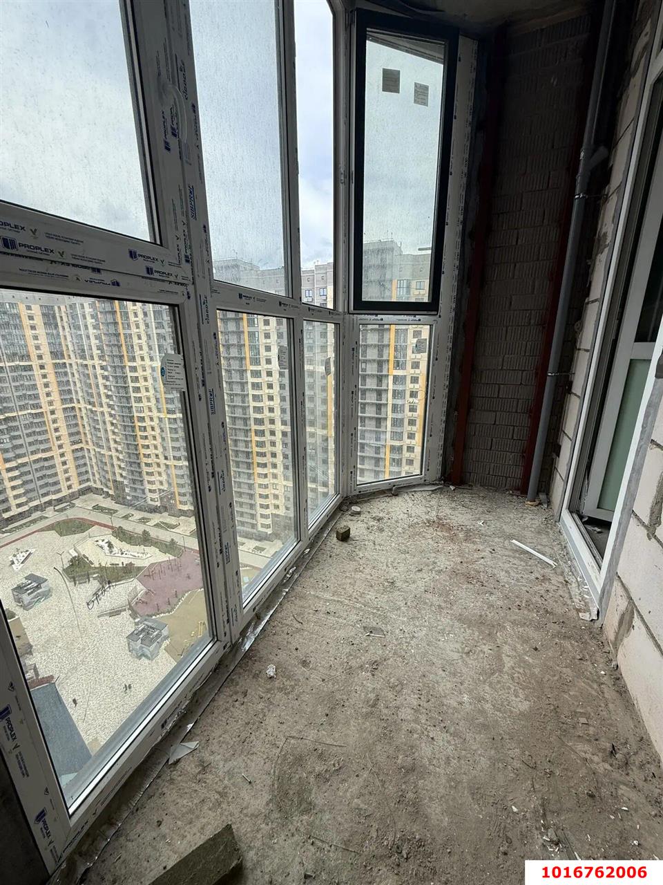 Фото №6: 3-комнатная квартира 82 м² - Краснодар, ЖК Урал, Карасунский внутригородской округ, Камвольно-суконный Комбинат, мкр. жилой комплекс Ural, ул. Уральская, 87/7