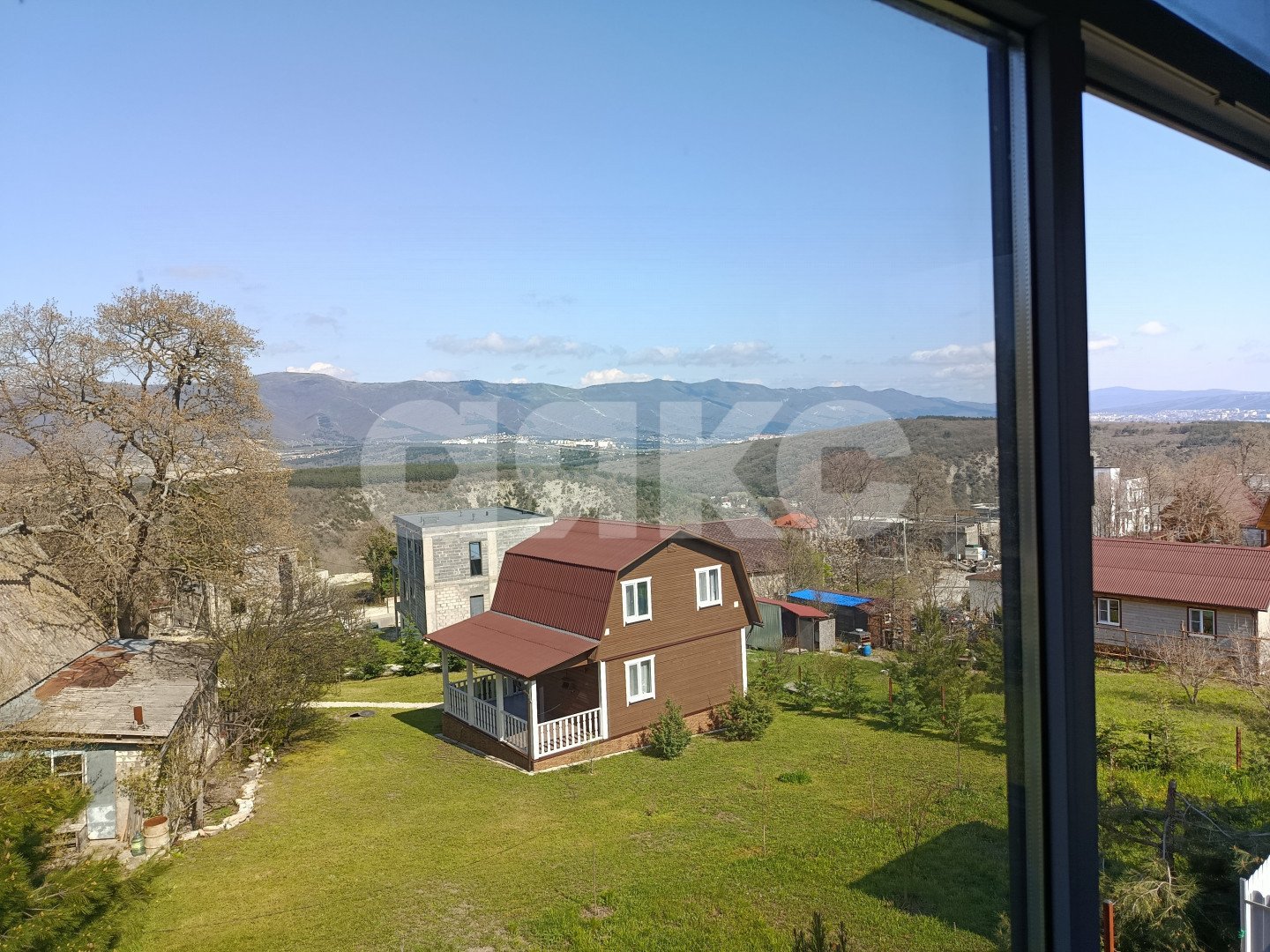 Фото №8: Дом 221 м² + 5 сот. - СНТ Голубая Долина, ул. Хвойная