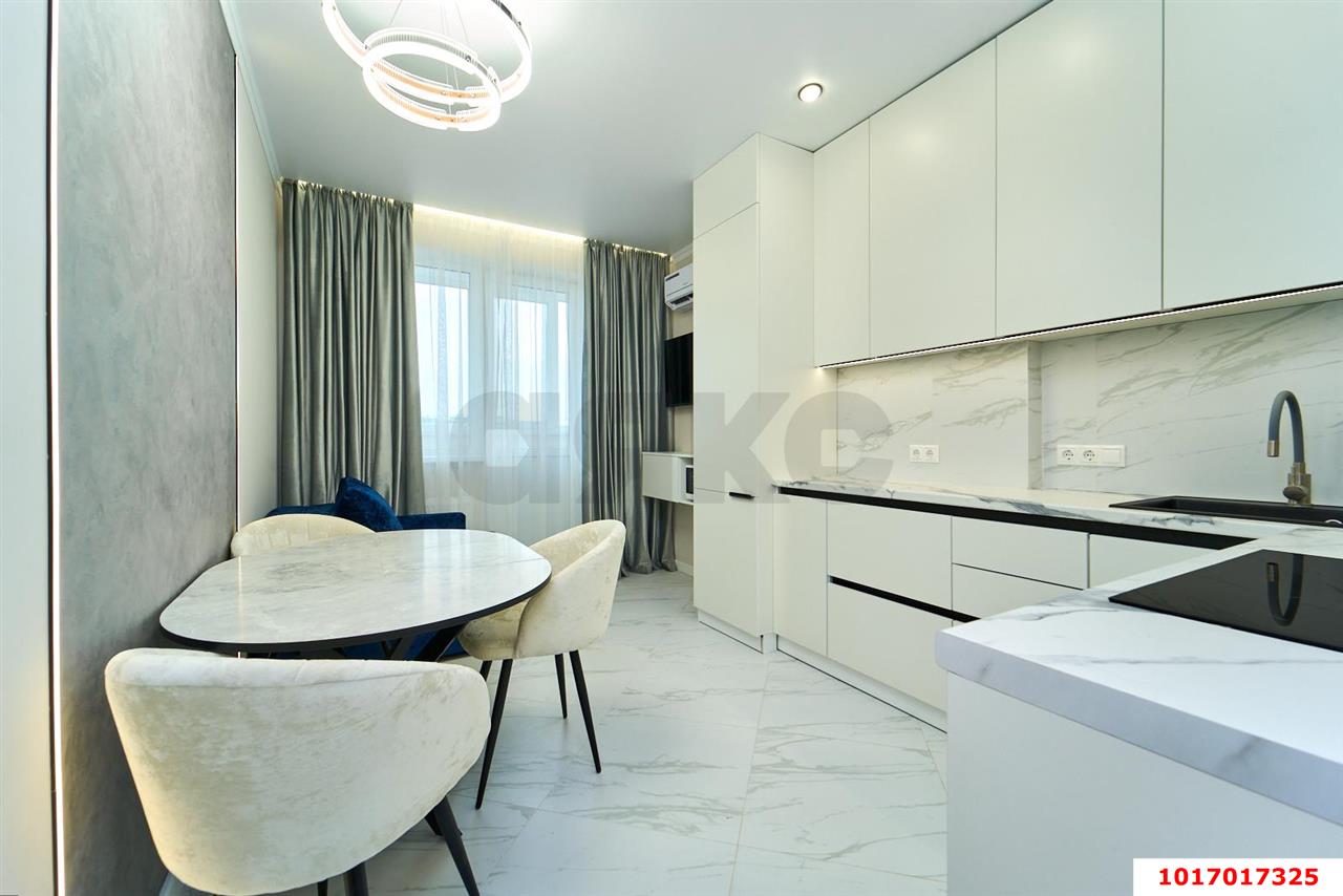 Фото №2: 2-комнатная квартира 55 м² - Краснодар, Прикубанский внутригородской округ, мкр. жилой комплекс Самолёт-2, ул. Западный Обход, 57к2