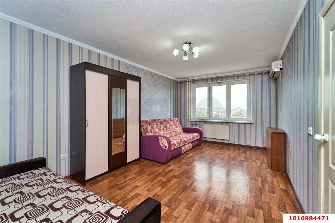 Фото №1: 1-комнатная квартира 37 м² - Краснодар, Прикубанский внутригородской округ, мкр. Восточно-Кругликовский, ул. Генерала Трошева, 41