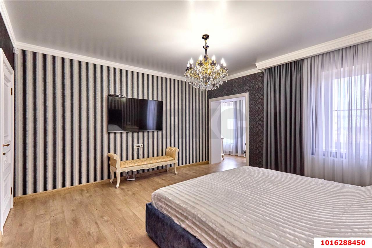 Фото №10: Дом 300 м² + 6 сот. - Краснодар, Центральный внутригородской округ, мкр. Дубинка, пер. Константиновский, 11