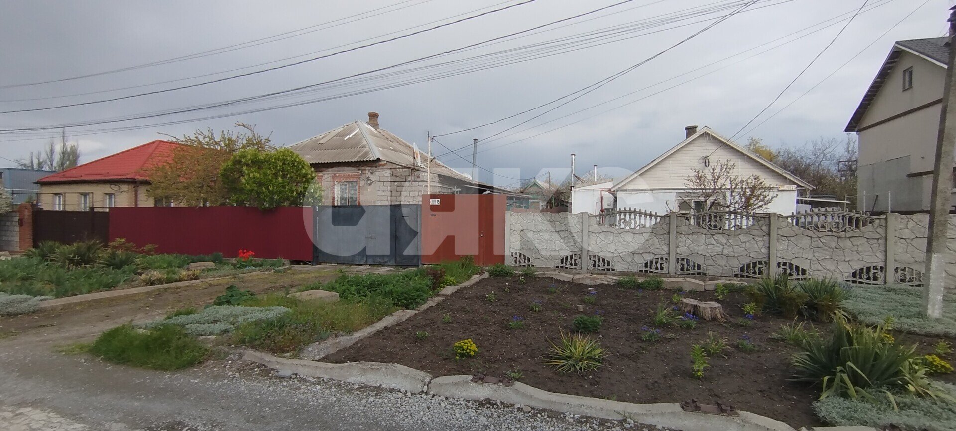 Фото №1: Дом 61 м² + 3.5 сот. - Мариуполь, Приморский, мкр. Черёмушки, ул. Ласкова