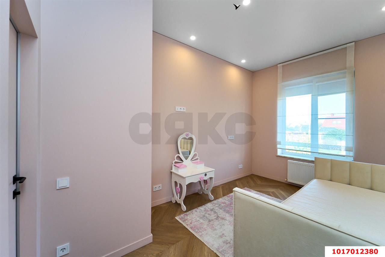 Фото №15: Дом 160 м² + 1.8 сот. - Краснодар, Прикубанский внутригородской округ, Солнечный, мкр. Фестивальный, пер. Архитектора Петина, 3/1