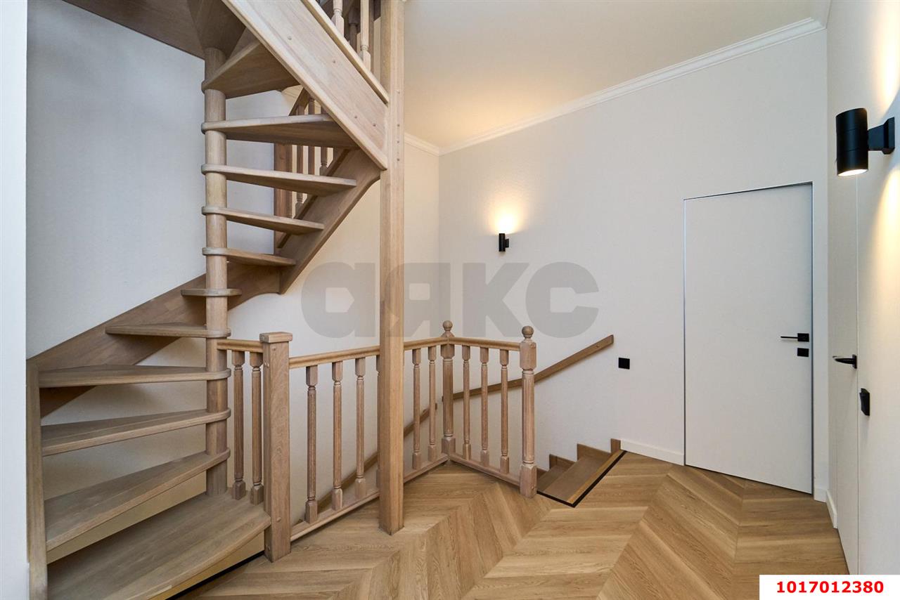 Фото №7: Дом 160 м² + 1.8 сот. - Краснодар, Прикубанский внутригородской округ, Солнечный, мкр. Фестивальный, пер. Архитектора Петина, 3/1