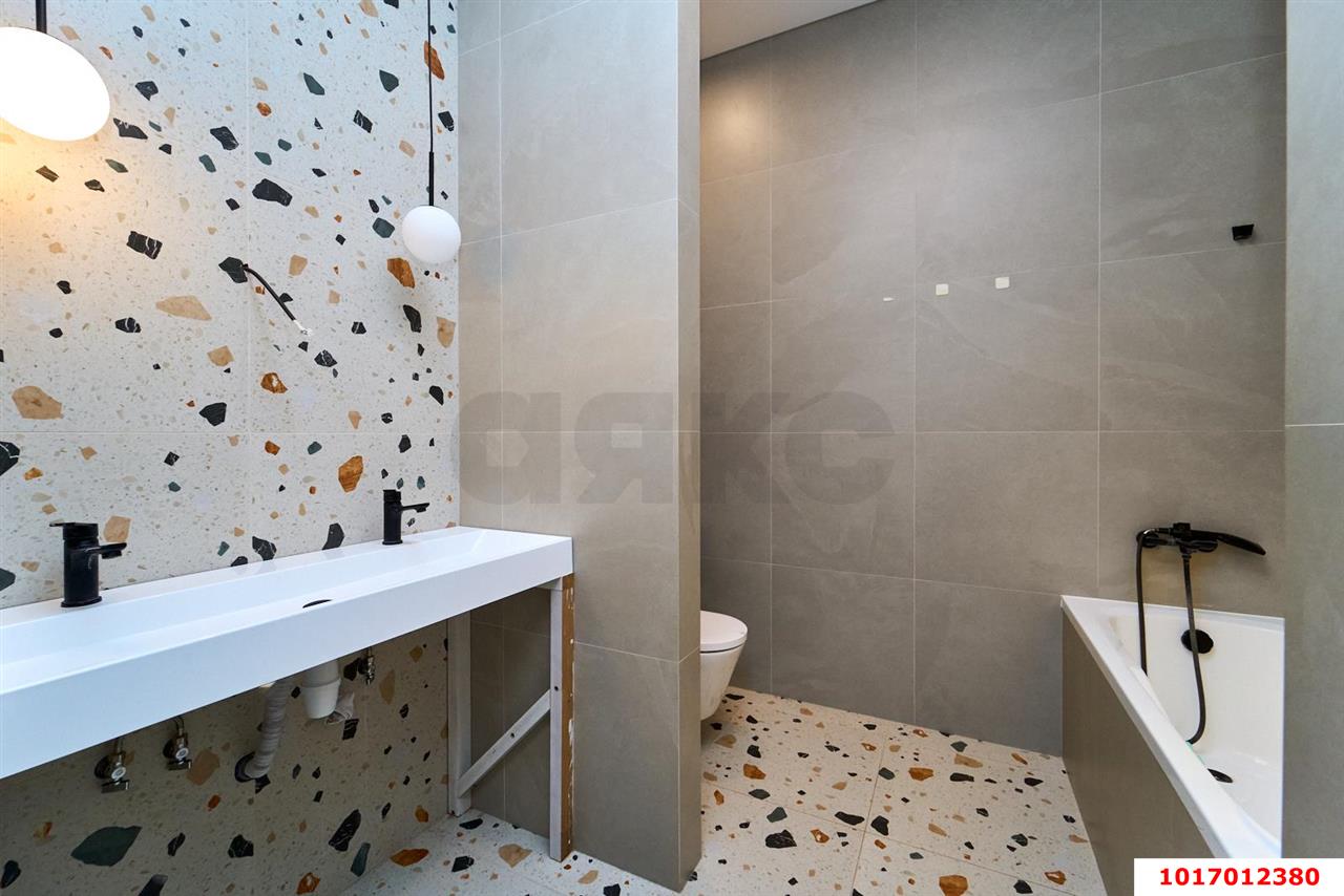 Фото №13: Дом 160 м² + 1.8 сот. - Краснодар, Прикубанский внутригородской округ, Солнечный, мкр. Фестивальный, пер. Архитектора Петина, 3/1