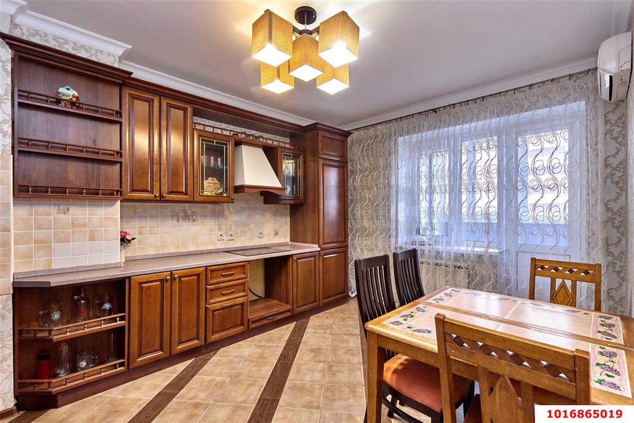 Фото №1: 3-комнатная квартира 103 м² - Краснодар, Прикубанский внутригородской округ, Отделение № 1 совхоза Солнечный, мкр. Фестивальный, ул. Атарбекова, 5