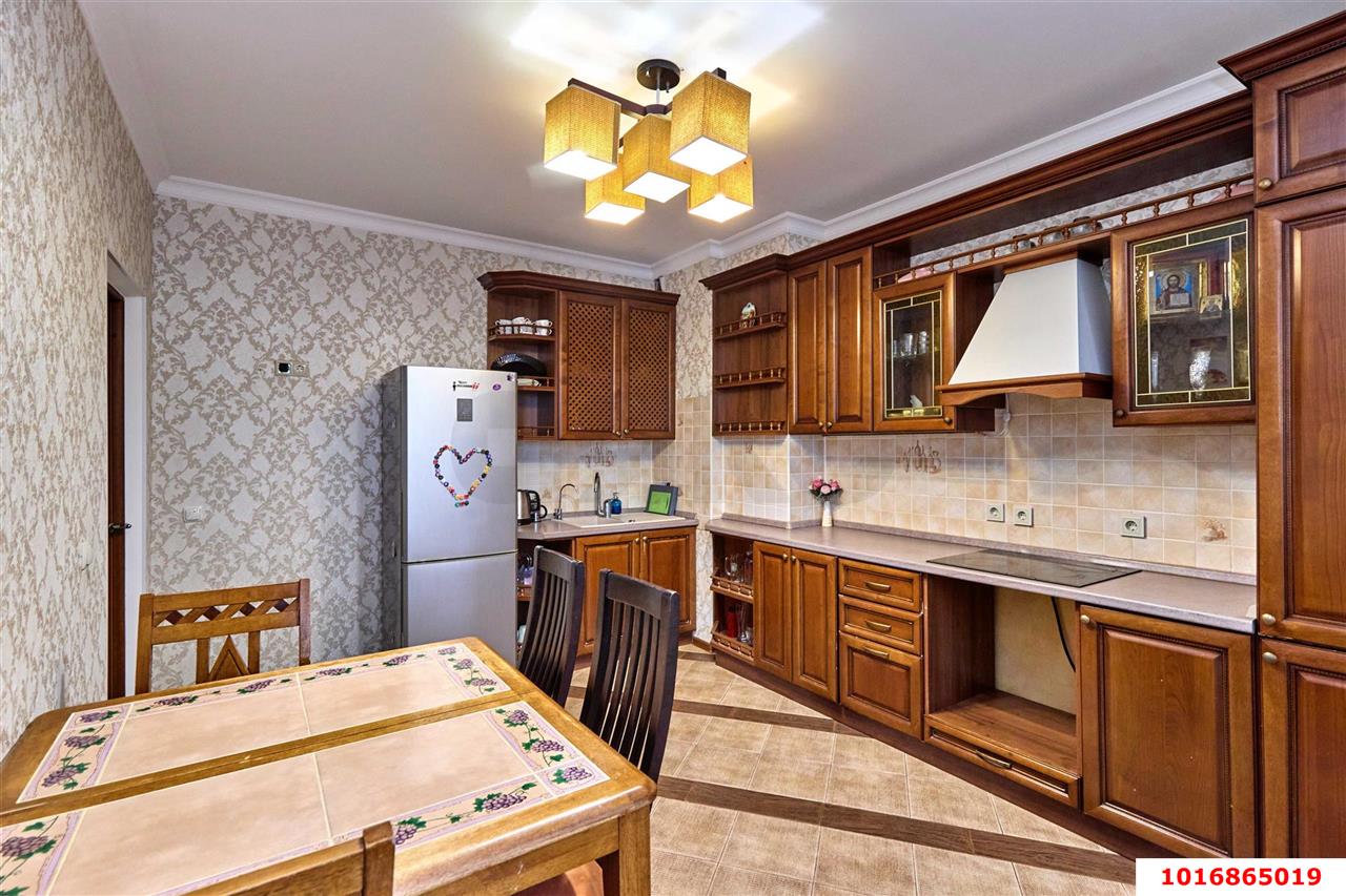 Фото №2: 3-комнатная квартира 103 м² - Краснодар, Прикубанский внутригородской округ, Отделение № 1 совхоза Солнечный, мкр. Фестивальный, ул. Атарбекова, 5