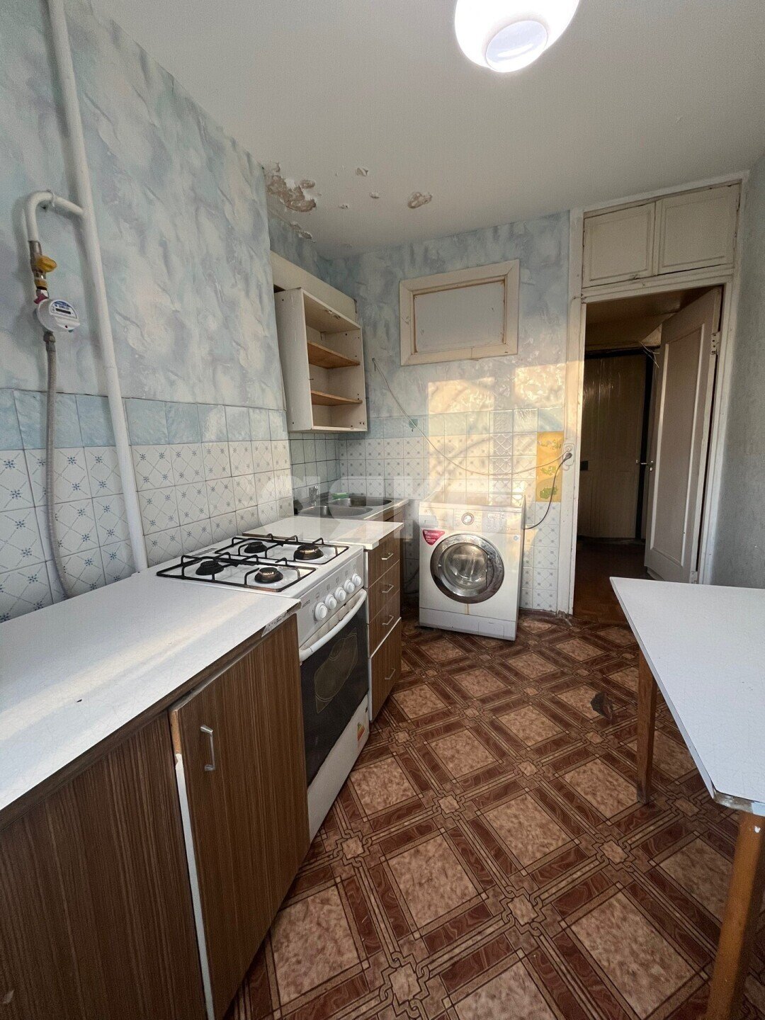 Фото №2: 3-комнатная квартира 63 м² - Мариуполь, р. Жовтневый, ул. Административная площадь