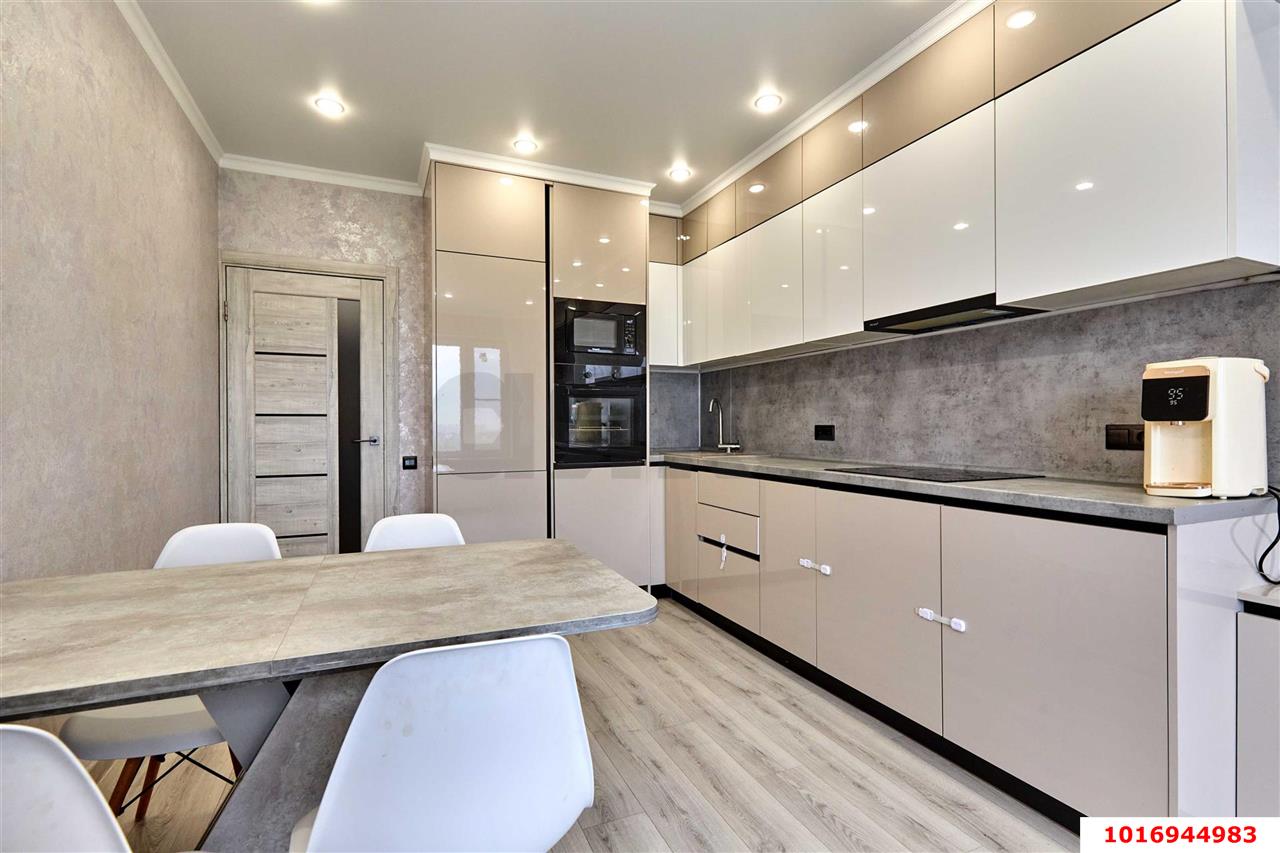 Фото №4: 2-комнатная квартира 64 м² - Краснодар, Прикубанский внутригородской округ, мкр. жилой комплекс Нeo-квартал Красная Площадь, ул. Конгрессная, 19/1к2