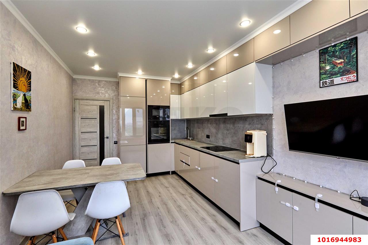 Фото №3: 2-комнатная квартира 64 м² - Краснодар, Прикубанский внутригородской округ, мкр. жилой комплекс Нeo-квартал Красная Площадь, ул. Конгрессная, 19/1к2