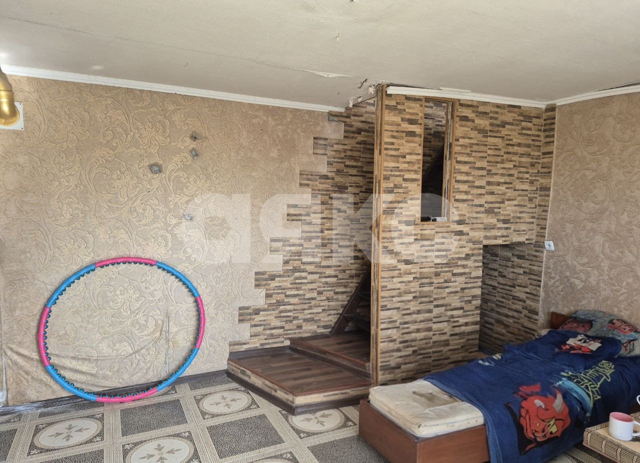 Фото №2: Часть дома 247 м² + 1112 сот. - Мариуполь, р. Ильичёвский, ул. Доменная, 22