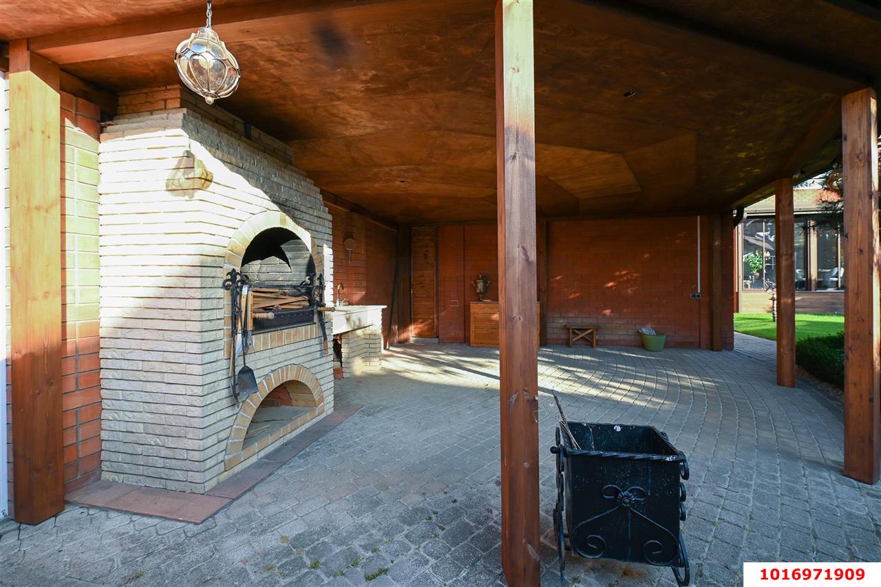 Фото №3: Дом 516 м² + 8 сот. - Плодородный, мкр. Прикубанский внутригородской округ, ул. Столбовая, 23