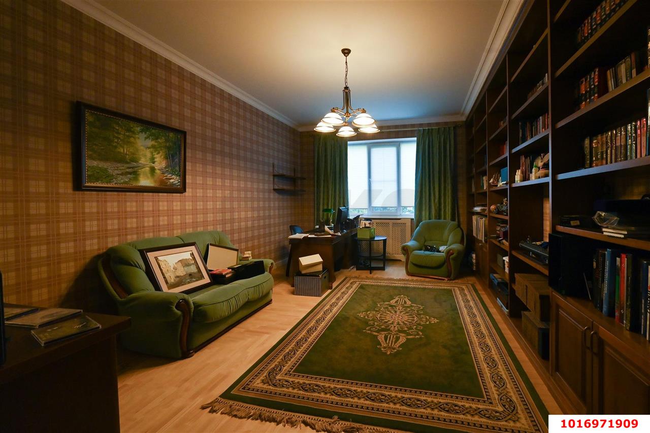 Фото №13: Дом 516 м² + 8 сот. - Плодородный, мкр. Прикубанский внутригородской округ, ул. Столбовая, 23