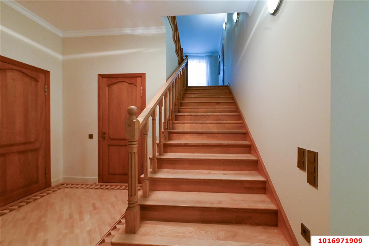 Фото №10: Дом 516 м² + 8 сот. - Плодородный, мкр. Прикубанский внутригородской округ, ул. Столбовая, 23