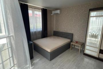 Фото №1: 1-комнатная квартира 42 м² - Краснодар, мкр. Западный внутригородской округ, ул. Строителей, 21к3