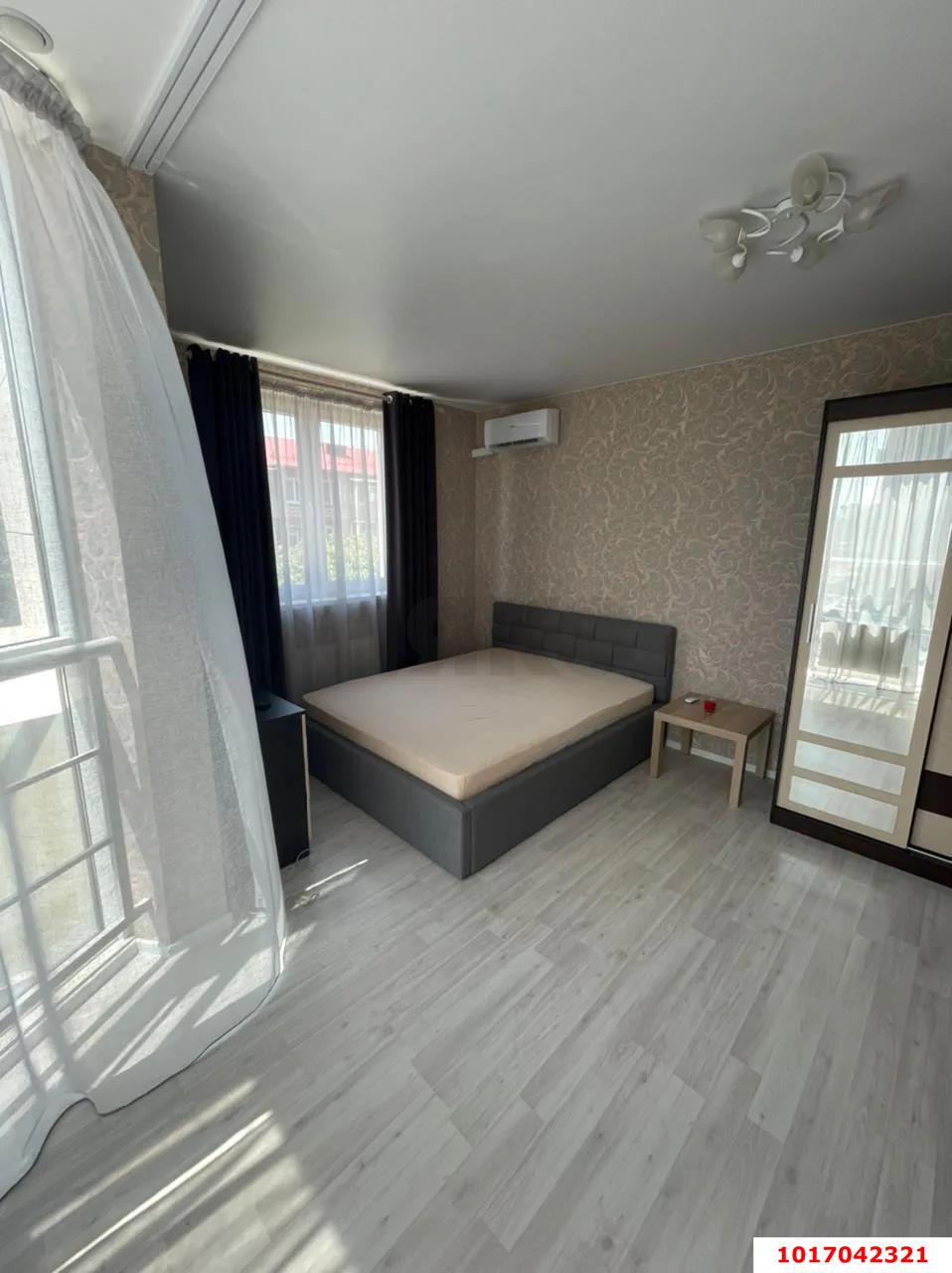 Фото №1: 1-комнатная квартира 42 м² - Краснодар, мкр. Западный внутригородской округ, ул. Строителей, 21к3