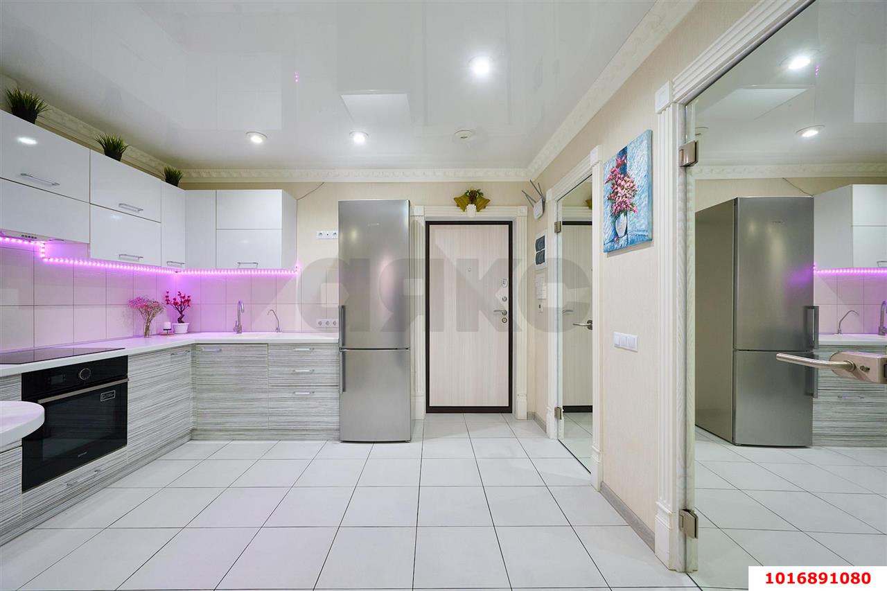 Фото №2: 2-комнатная квартира 44 м² - Краснодар, Фестивальный, Солнечный, мкр. Прикубанский внутригородской округ, пр-кт Константина Образцова, 25к2