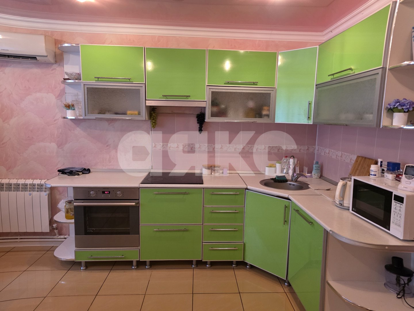 Фото №1: Часть дома 170 м² + 4 сот. - Армавир, мкр. Комсомольский, ул. 2-я  Урицкого, 36