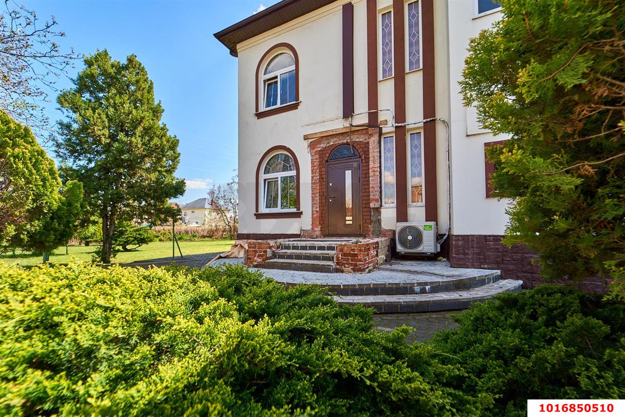 Фото №12: Дом 275 м² + 10 сот. - Краснодар, Прикубанский внутригородской округ, Калинино, мкр. Завод Радиоизмерительных Приборов, ул. Зональная