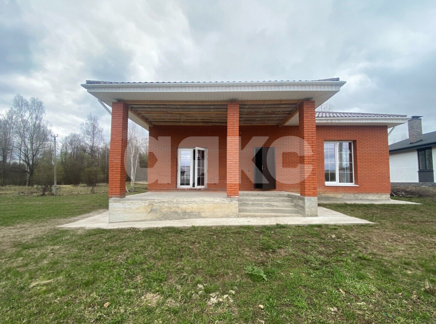 Фото №1: Дом 106 м² + 6 сот. - Фёдоровка, мкр. Зареченский территориальный округ, ул. Летняя