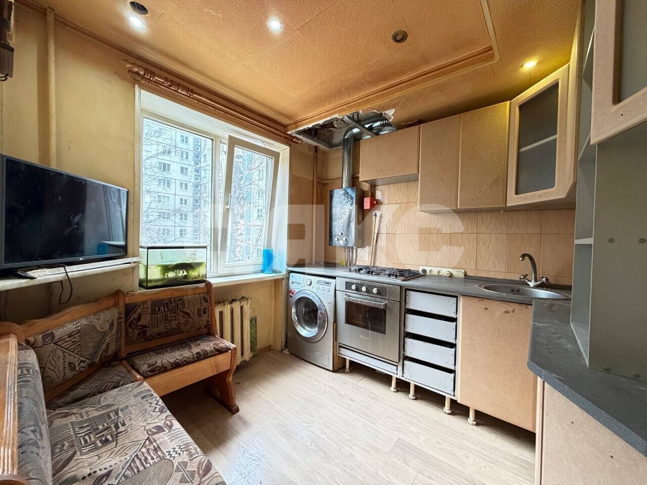 Фото №1: 2-комнатная квартира 45 м² - Тула, Пролетарский территориальный округ, мкр. Верхнее Криволучье, ул. Металлургов, 72