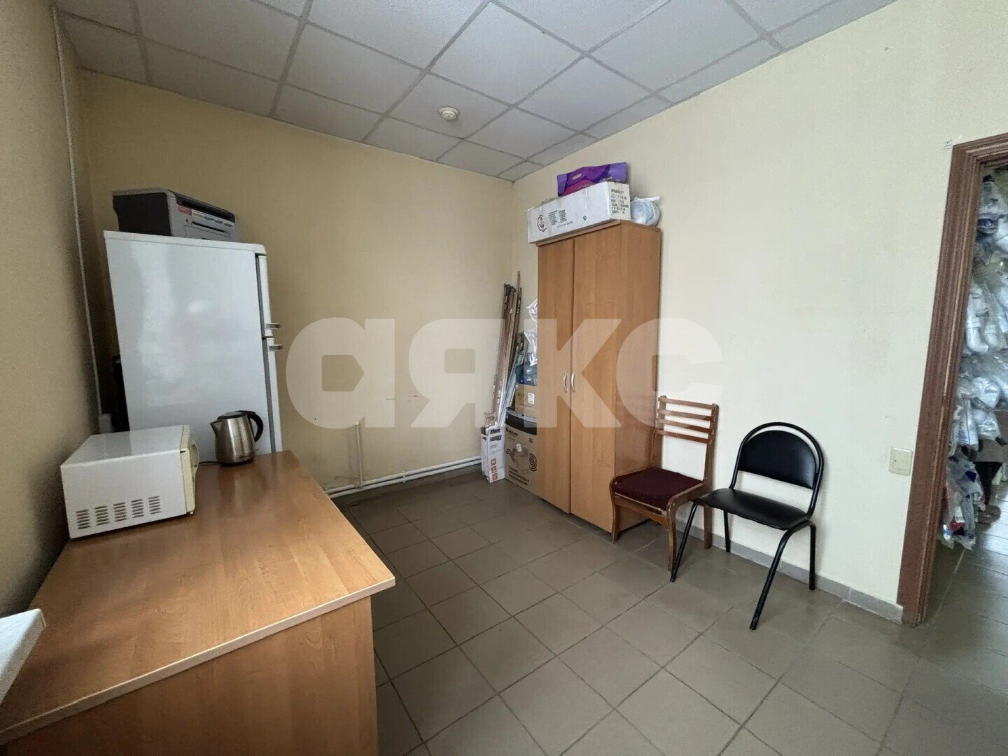 Фото №11: Коммерция <span class="whitespace-nowrap">180 м²</span>, <span class="whitespace-nowrap">1/1 эт.</span> - Ясногорск, ул. Котовского, 1