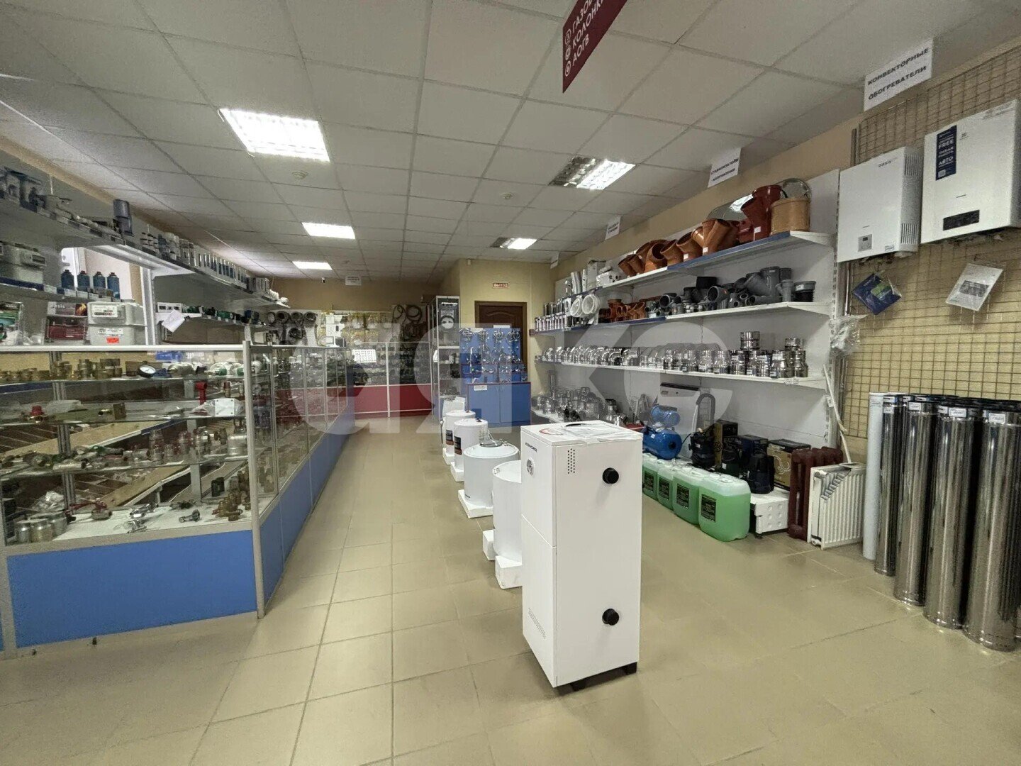Фото №2: Коммерция <span class="whitespace-nowrap">180 м²</span>, <span class="whitespace-nowrap">1/1 эт.</span> - Ясногорск, ул. Котовского, 1