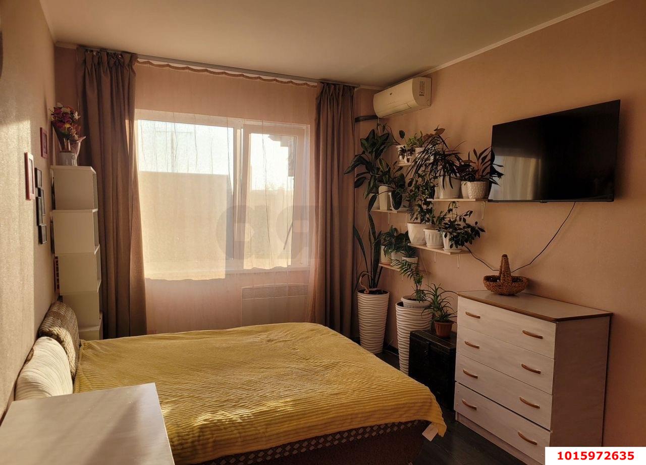 Фото №1: 1-комнатная квартира 40 м² - Краснодар, Прикубанский внутригородской округ, мкр. Сады Калинина, ул. Средняя, 92