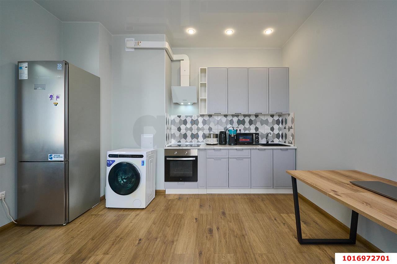 Фото №2: 1-комнатная квартира 37 м² - Краснодар, Центральный внутригородской округ, жилой комплекс Каскад, мкр. Центральный, ул. Леваневского, 187