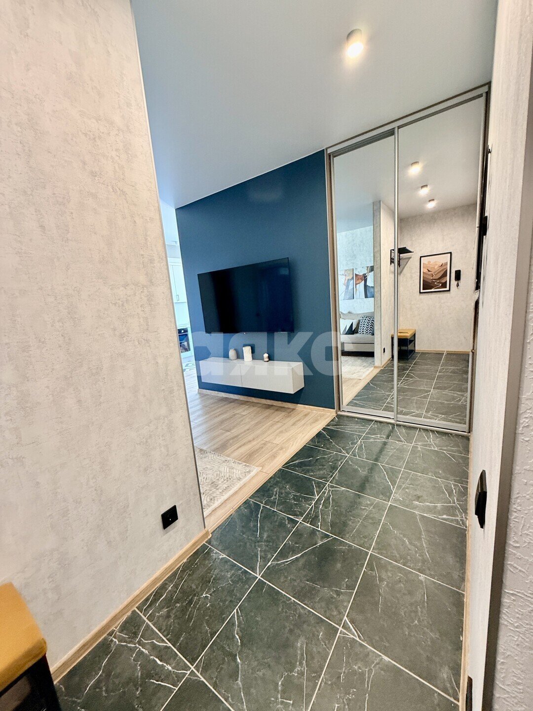 Фото №2: 3-комнатная квартира 60 м² - Раменское, Западный, Холодово, 3-й квартал, мкр. жилой комплекс Кратово, ул. Коммунистическая, 40/2