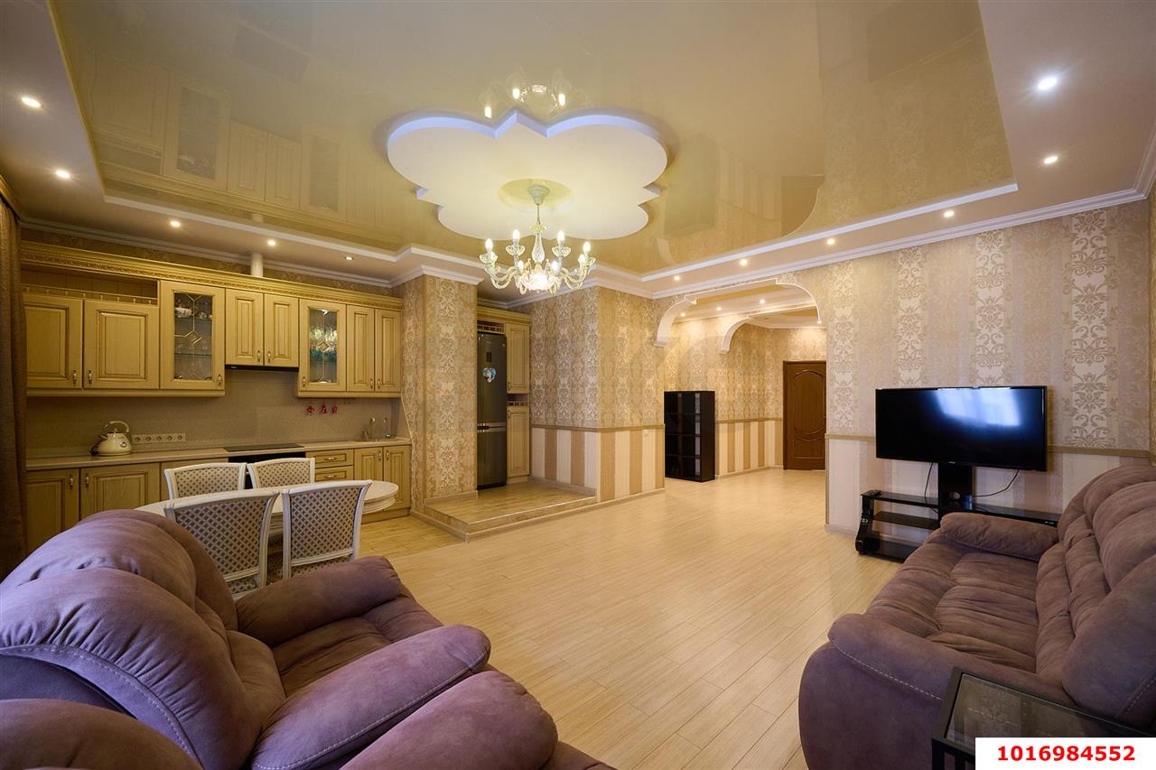 Фото №2: 2-комнатная квартира 97 м² - Краснодар, Карасунский внутригородской округ, Центральный внутригородской округ, Черёмушки, мкр. жилой комплекс Зелёный квартал, ул. Таманская, 159/2